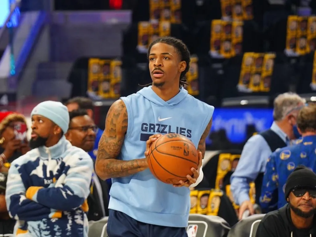 NBA define puni&ccedil;&atilde;o de Ja Morant, que j&aacute; sabe quando poder&aacute; voltar a jogar