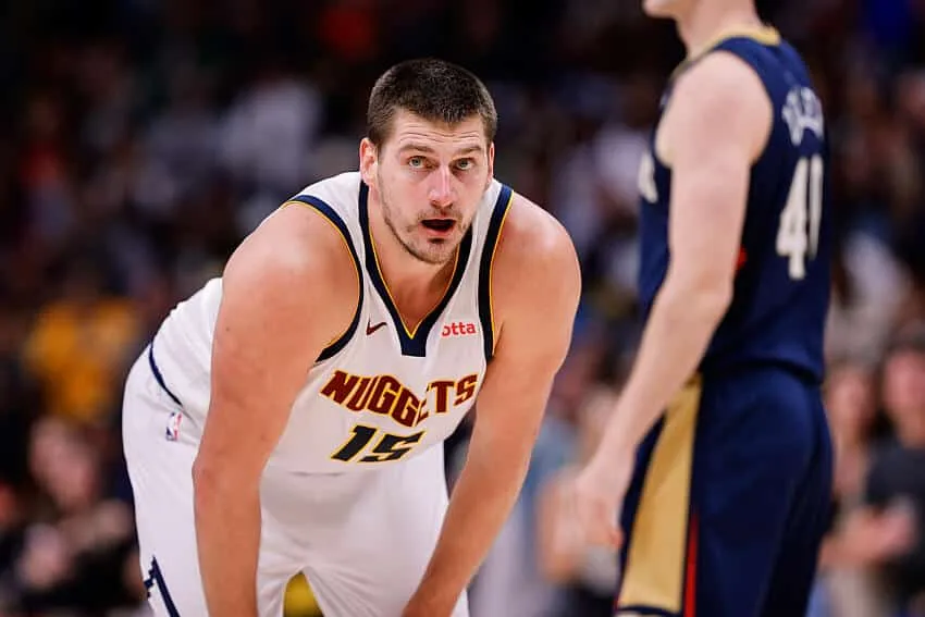 NBA: Jokic supera recorde de LeBron em vit&oacute;ria dos Nuggets contra os Pelicans