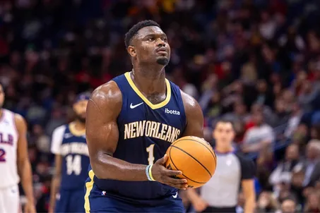 Zion Williamson em a&ccedil;&atilde;o pelos Pelicans na NBA