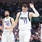 NBA: Doncic sofre com lesão misteriosa e preocupa Mavs