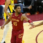 Mitchell brilha, Cavaliers vencem Pacers em casa e garantem vaga nos playoffs