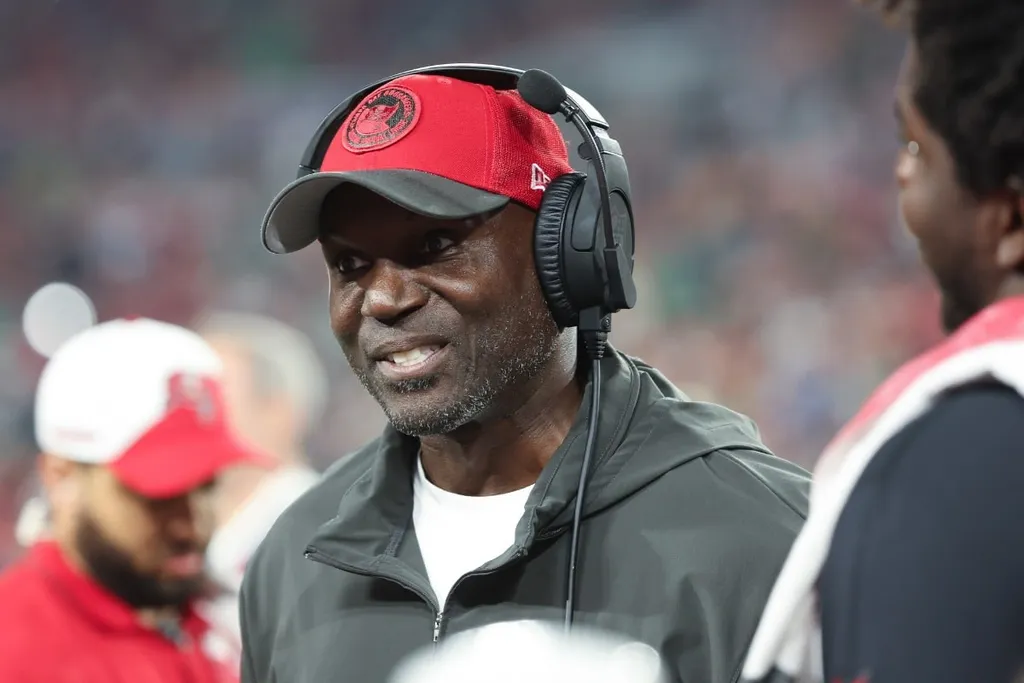 NFL: T&eacute;cnico dos Buccaners diz qual a prioridade da franquia