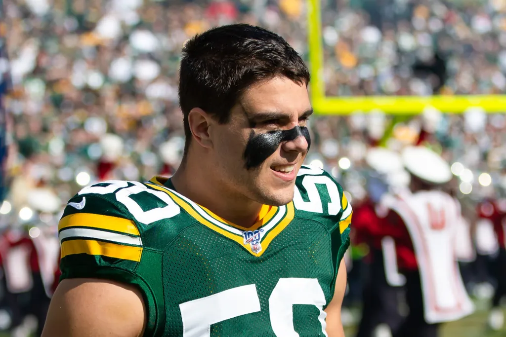 NFL: astro se aposentou do nada e largou tudo por cartas de Pok&eacute;mon