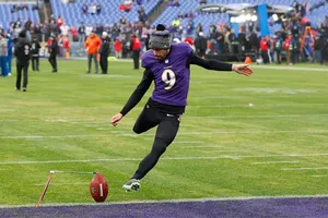 NFL: Tucker revela os bastidores de confusão com Mahomes e Kelce