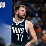 NBA playoffs 2024: Doncic &eacute; d&uacute;vida para Jogo 4 entre Mavs e Wolves