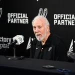 NBA: t&eacute;cnico dos Spurs toma decis&atilde;o importante sobre titulares para 2023-24