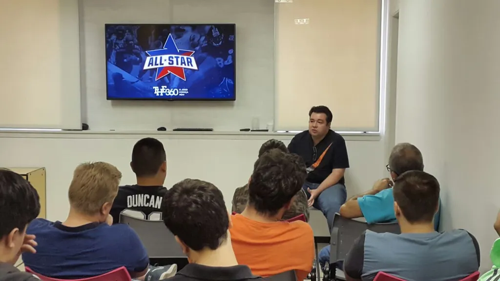 Curso All-Star: R&ocirc;mulo Mendon&ccedil;a, Fabio Balassiano, Paulo Mancha, sem &ldquo;caos&rdquo;