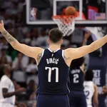 NBA Playoffs 2024: Mavericks crescem no fim e vencem Timberwolves no Jogo 1 da Final do Oeste
