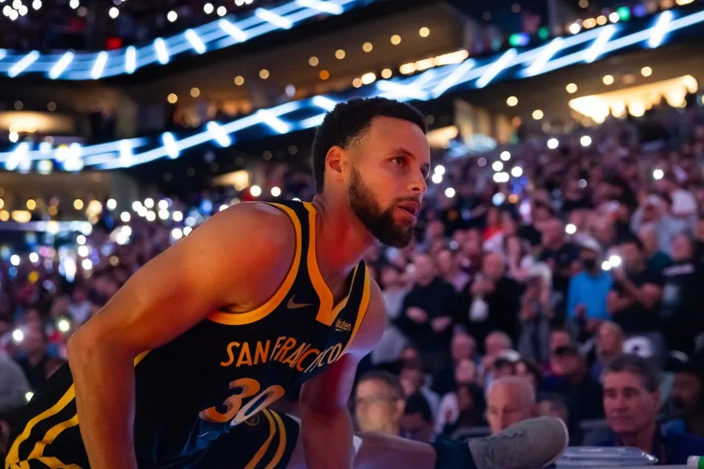 Curry nos Suns? Astro dos Warriors fala que sua hist&oacute;ria na NBA &lsquo;poderia ser diferente&rsquo;