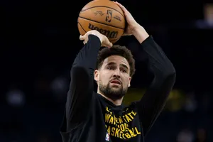 Em derrota dos Warriors, Klay Thompson faz história na NBA