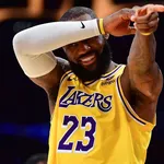 NBA: Lebron James faz milagre, mas n&atilde;o evita derrota dos Lakers