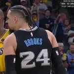 LeBron James &eacute; provocado por rival ap&oacute;s derrota dos Lakers: &lsquo;Est&aacute; velho&rsquo;