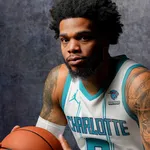 NBA: Ala dos Hornets, Miles Bridges se entrega a policia ap&oacute;s agress&atilde;o a ex-esposa