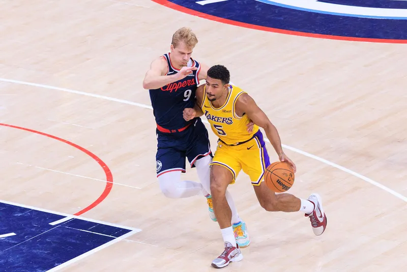 Progn&oacute;sticos NBA Hoje: quinta com tr&ecirc;s jogos
