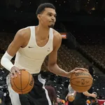 NBA: Onipresente, Wembanyama encerra sequ&ecirc;ncia negativa dos Spurs