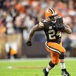 NFL: Browns reestruturam contrato de importante RB