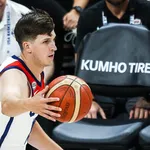 Austin Reaves brilha na sele&ccedil;&atilde;o dos EUA e arranca elogio de LeBron