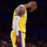 Chegou a hora de LeBron James se aposentar da NBA?