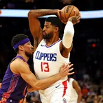 NBA: Clippers eclipsam Suns em Phoenix e engatam 4&ordf; vit&oacute;ria seguida