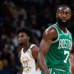 NBA: Boston Celtics atropelam Rockets em noite de Brown e Tatum