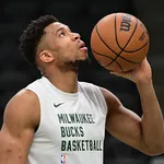 NBA: Antetokounmpo e Westbrook desfalcam Bucks e Clippers