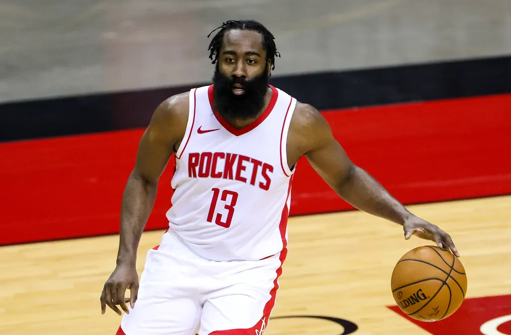 NBA: Paul George diz que Harden pode &lsquo;atrapalhar&rsquo; caso volte aos Rockets