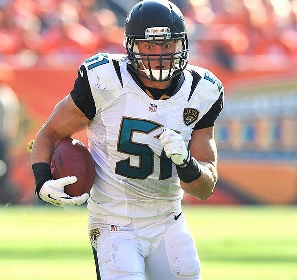 Linebacker Paul Posluszny renova com o Jacksonville Jaguars