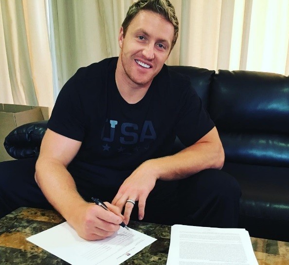 Kroy Biermann Assina Contrato Com O Buffalo Bills