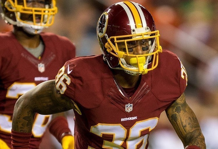 Su’a Cravens é reintegrado pela National Football League